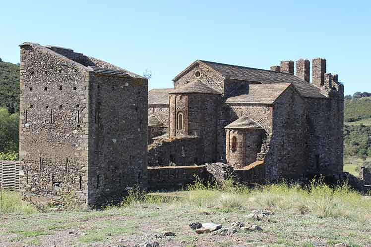 Lateral del Monestir